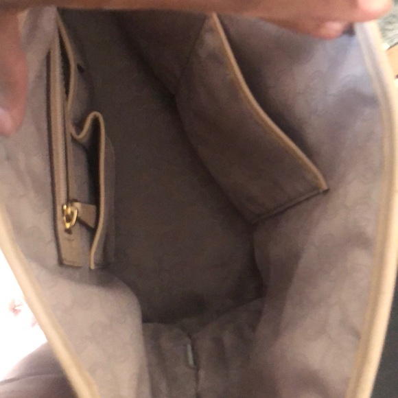 Michael Kors Jet Set Travel Medium Stud Tote - Picture 5 of 6